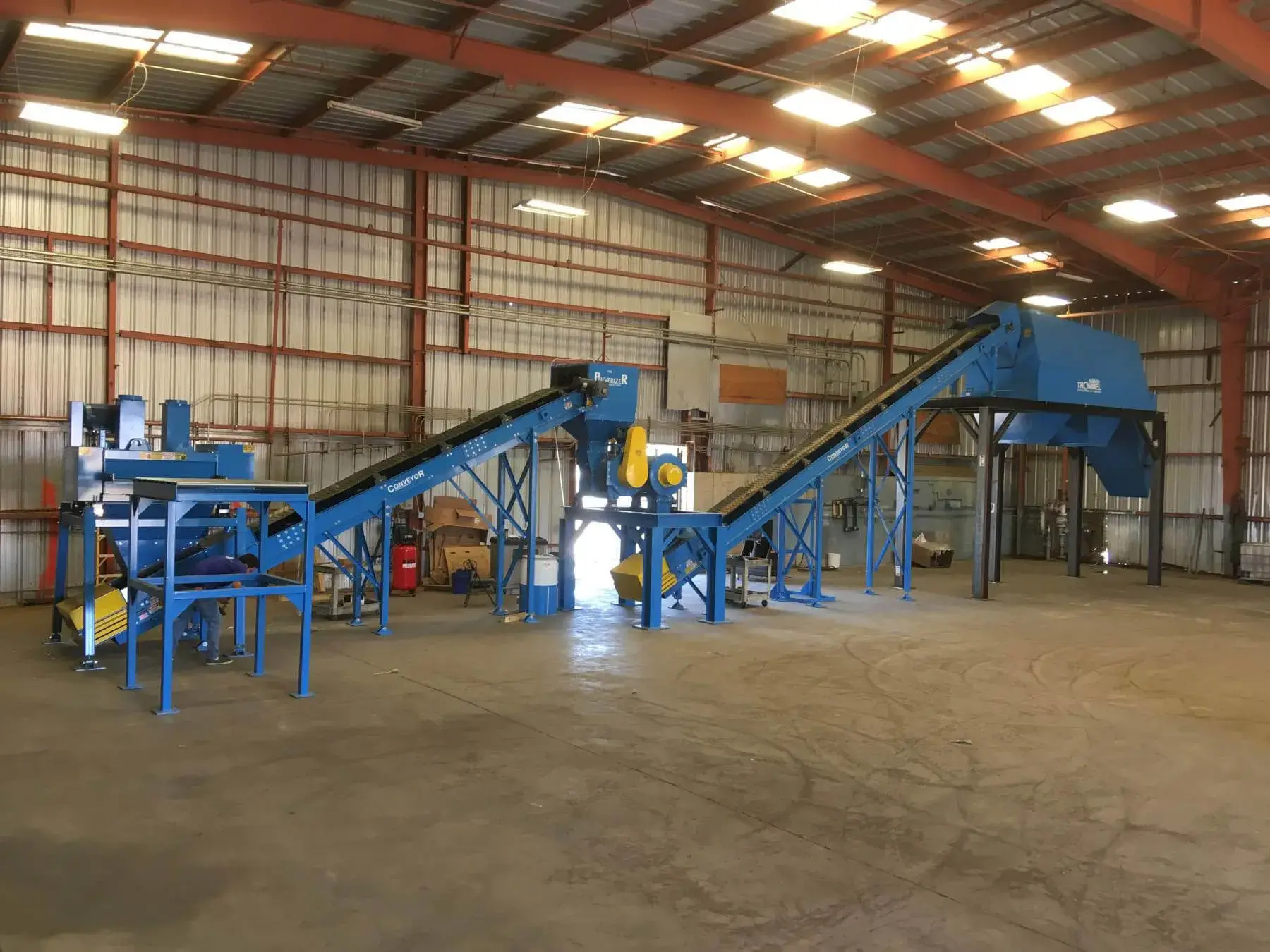 <b>AWS-2</br> Laminated Glass Recycling</b></br></br>The Andela Laminated Glass Separator System will process 4 to 6 tons per hour.